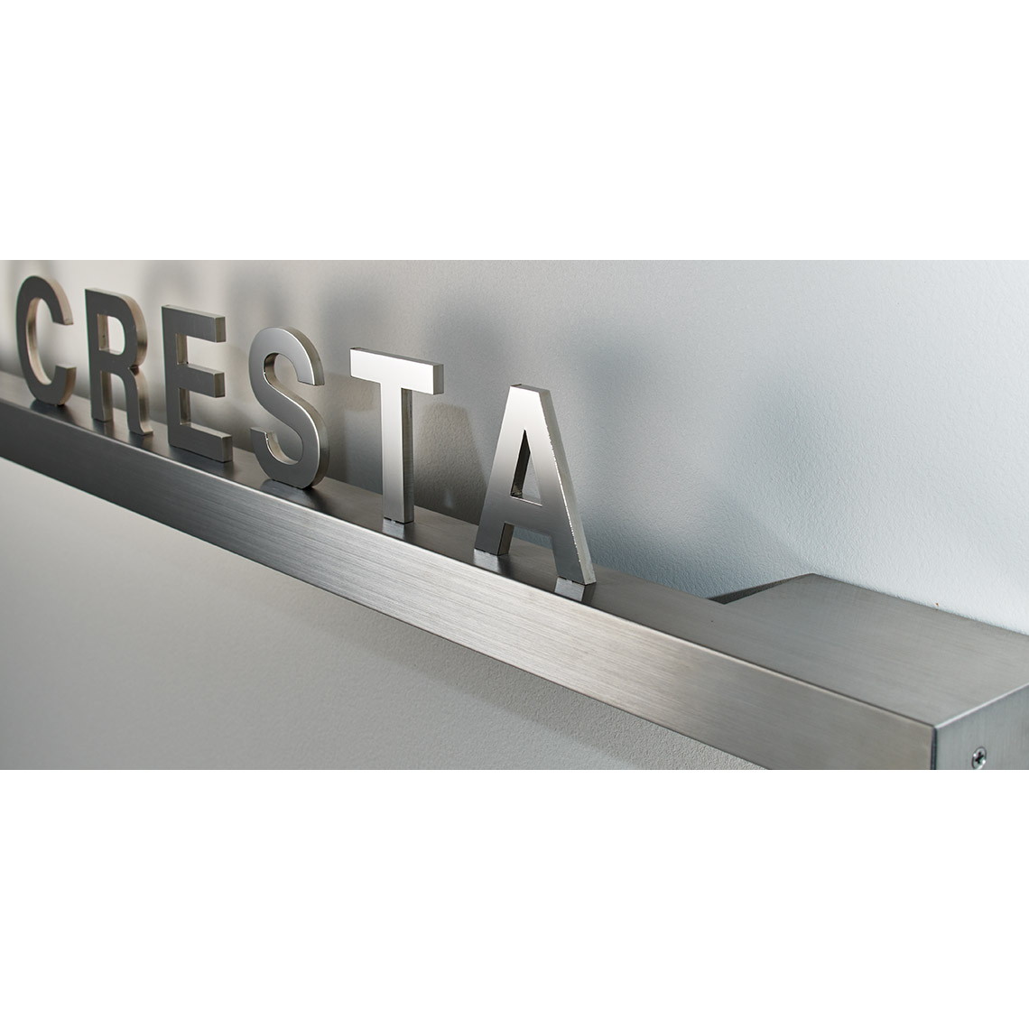 ステンレス製 館銘板・商業サイン KZ-65 ステンレス切文字|あいる専門館